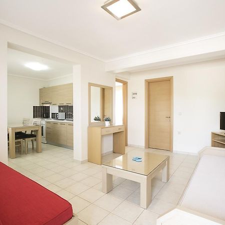 Olive Tree Apartments فوركا المظهر الخارجي الصورة