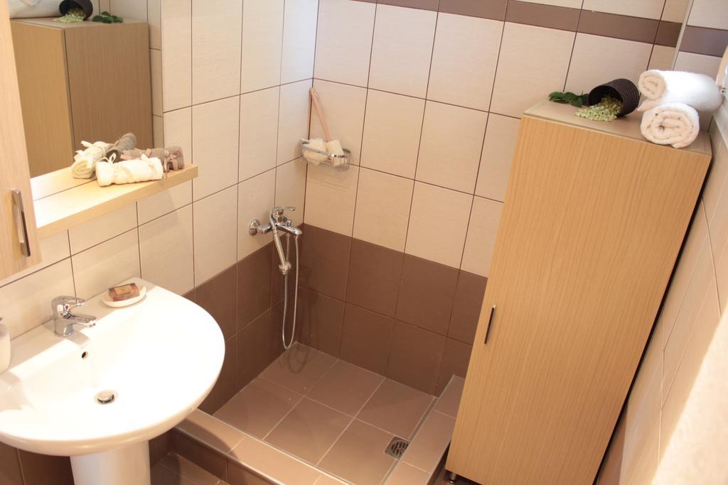 Olive Tree Apartments فوركا الغرفة الصورة
