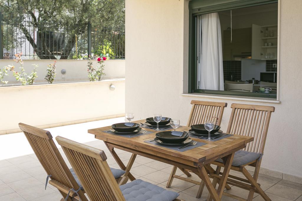 Olive Tree Apartments فوركا المظهر الخارجي الصورة