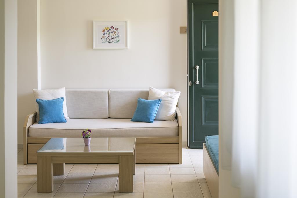 Olive Tree Apartments فوركا المظهر الخارجي الصورة