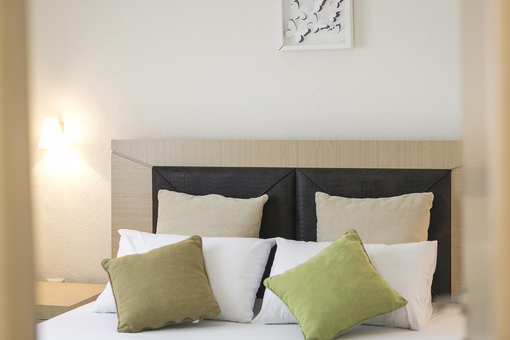 Olive Tree Apartments فوركا المظهر الخارجي الصورة