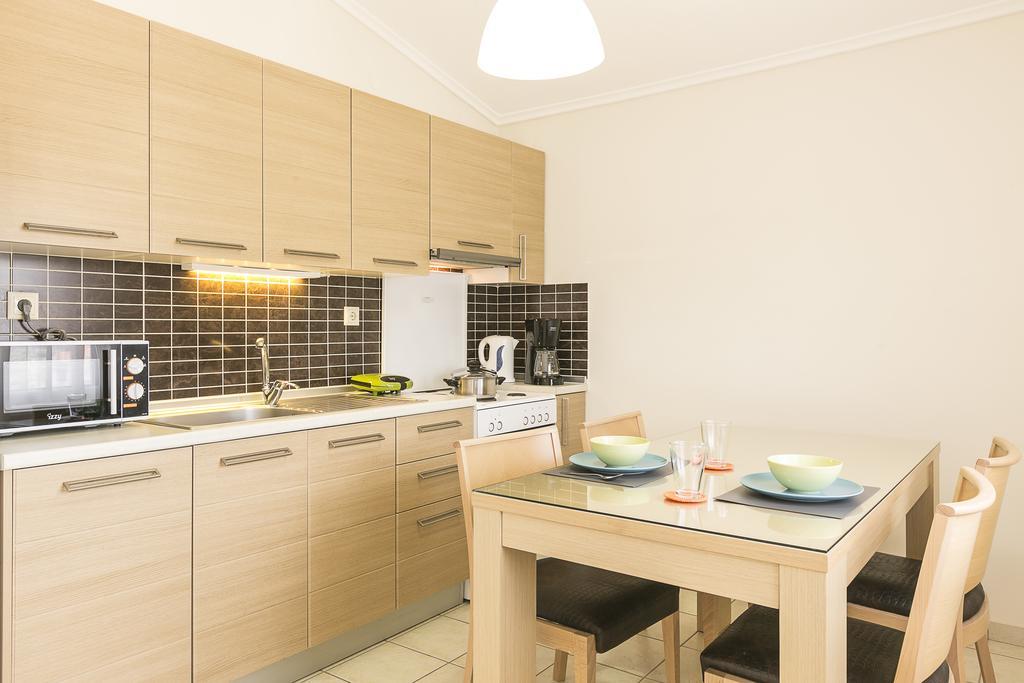 Olive Tree Apartments فوركا المظهر الخارجي الصورة